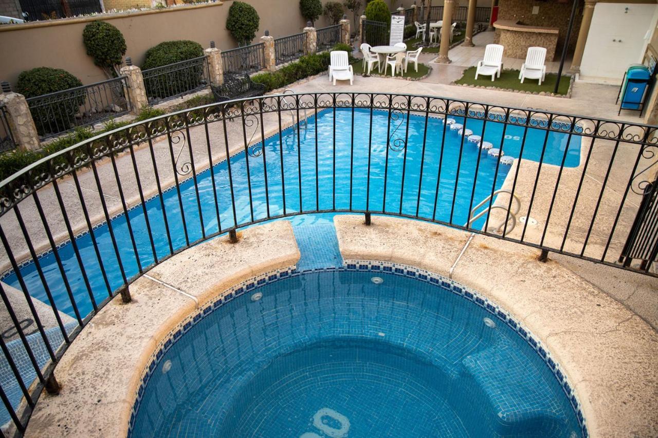 Hotel San Martin エルモシヨ エクステリア 写真