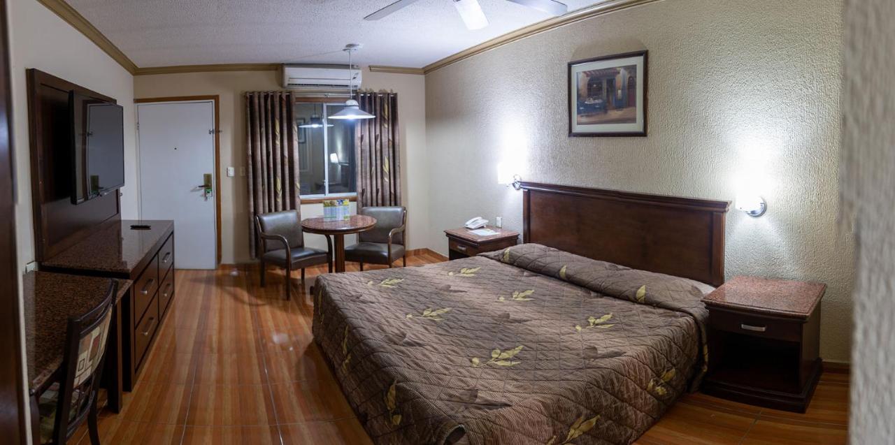 Hotel San Martin エルモシヨ エクステリア 写真